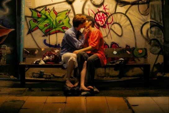 bua kiss baabin in gelboys - boysloveinsider.com