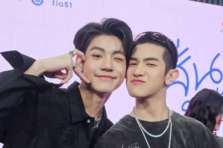 Love Sick 2024 Stars Exit TIAS1 Almond Poomsuwan as Punn and Progress Passawish as Noh