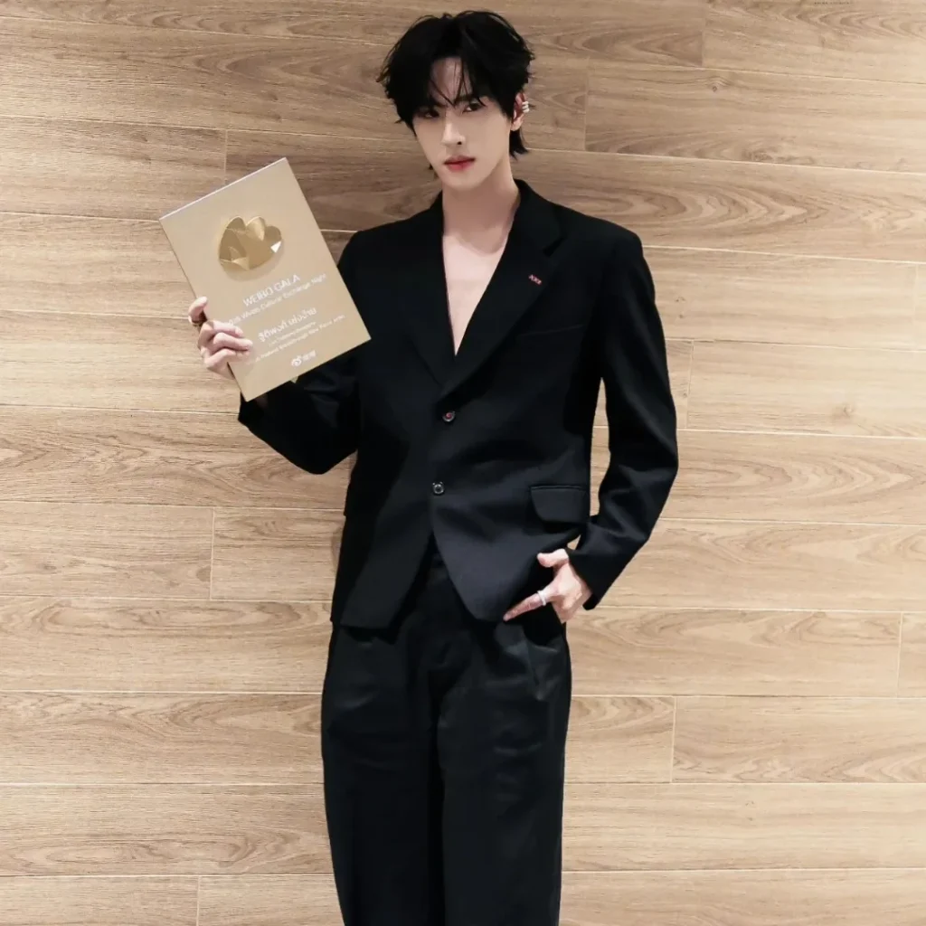 Zhan Xuan at weibo gala 2025