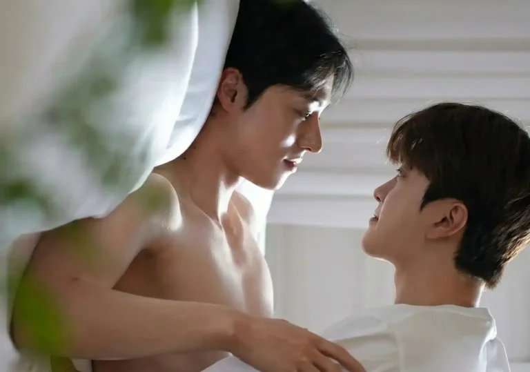 Because I Want You Kim Jin Kwon & Kim Ye Chan Star in New Vertical BL Drama