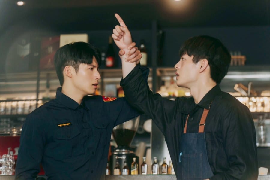 Taiwanese BL Connecting to You Starring Bruce Chiu & Liu Yu-Ren Premieres March 29